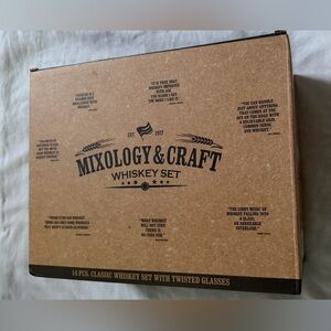 Mixology & Craft Whiskey Set
